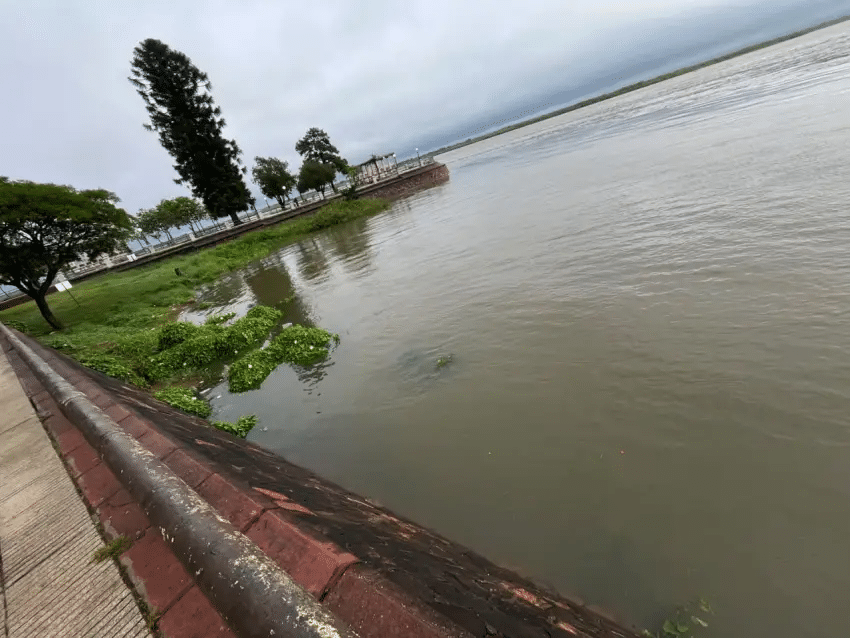 El Paraná se prepara para superar la marca de evacuación y ya hay un dato clave que agrava todo