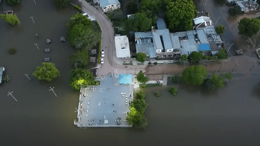 El agua avanzó sobre Corrientes: casi nueve de cada diez hectáreas nuevas del Paraná quedaron acá